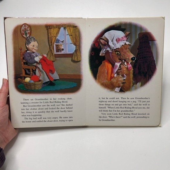 vintage 1970 Little Red Riding Hood Puppet Kids Children's Hardcover Storybook - Picture 13 of 15